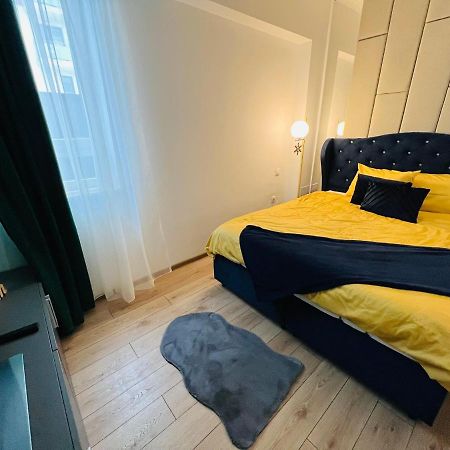 Huggo Apartment 35 Marosvásárhely Kültér fotó